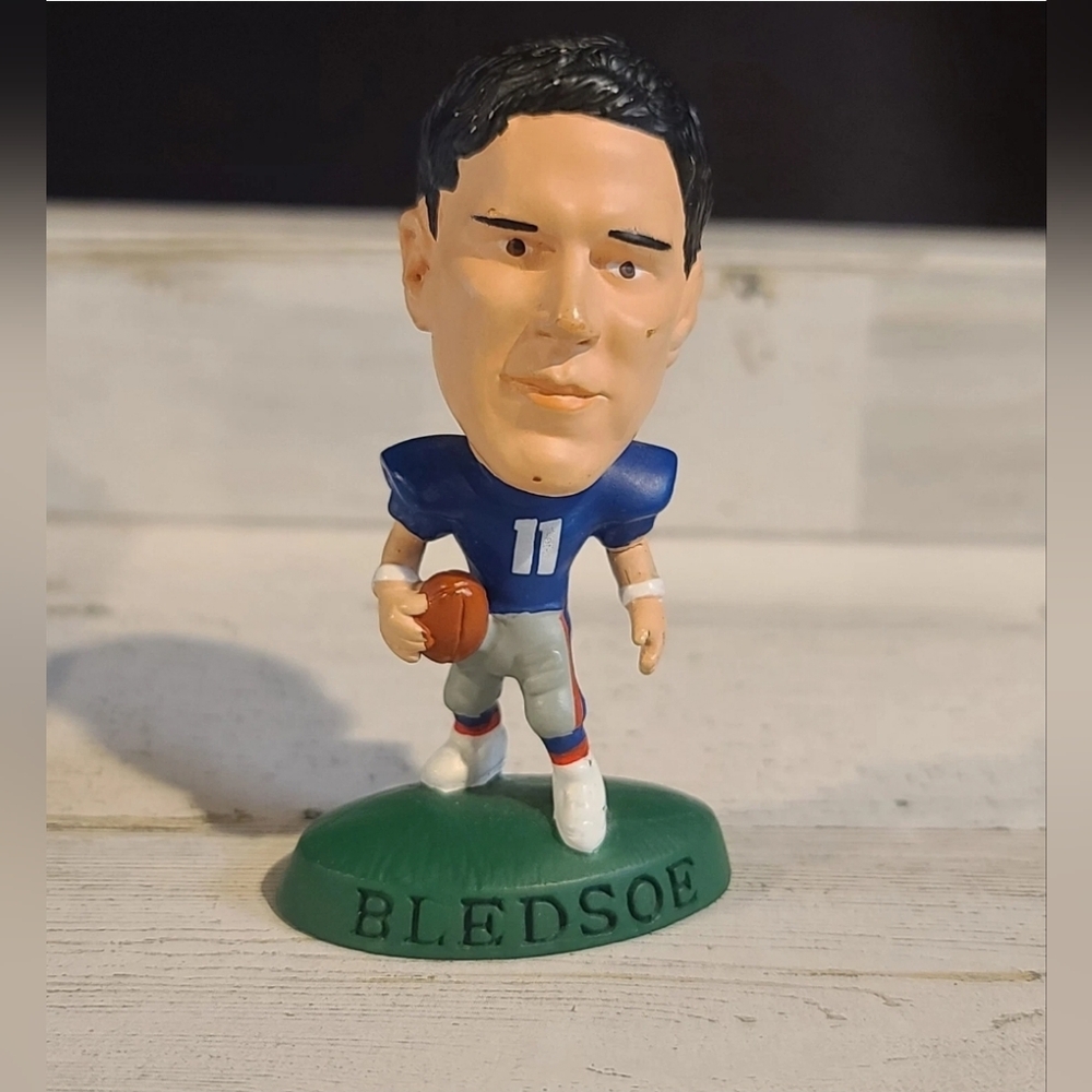 Drew Bledsoe 1996 Figure England Patriots Collection [ Read DETAILS ]